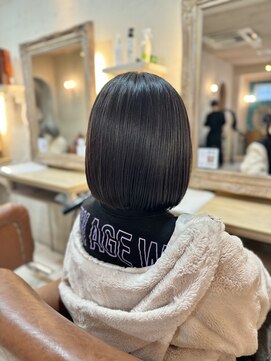 エイミーバイアフロート(amie by afloat) 丸みボブ