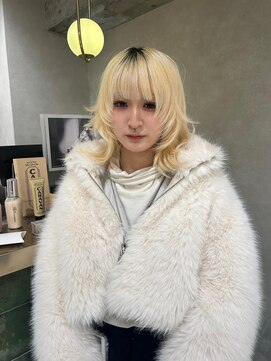 ゼスト リル 新宿(ZEST lill) レイヤーカット　ウルフカット　顔周りカット　新宿　歌舞伎町