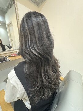 キーロ センター南(kiiro) レイヤー×カットハイライト