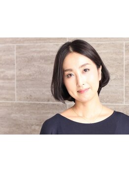 白髪染めから白髪ぼかしなど気になる白髪を髪質改善しながら美髪に変える！25日以内のリピート率70%♪