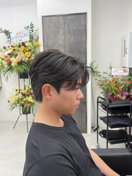 ステージ(STAGE) ダウンパーマ　シャドウパーマ　センターパート