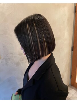 リリアーナ(LILIANA) デザインカラー インナーカラー 髪質改善 ダブルカラー 縮毛矯正