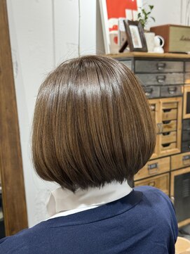 金町美容室　ハイライトで作る立体感ボブ