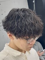 オーバル ジングウマエ(OVARL jingumae)&nbsp;波巻きシャドウパーマラウンドマッシュ