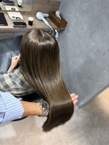 モク(mok) ブリーチなし明るめオリーブベージュ