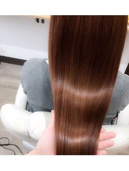 ラポールヘアリゾート(Rapport Hair Resort)の写真/【ハイダメージにも対応◎】サロンソリューションで髪のダメージを徹底ケア！施術後のウルツヤ感に感動♪