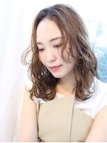 ネオリーブ コパン 鶴見店(Neolive copain)&nbsp;ミディアムヘアにはしっかりウェーブも相性◎