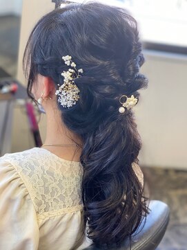 ストレートパーマ専門店 ビタミナポストマン 大人かわいいヘアアレンジ