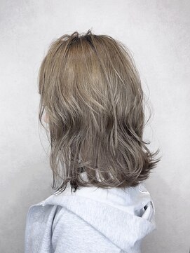 ラスト(Lust) #ロングボブ#オリーブグレージュ