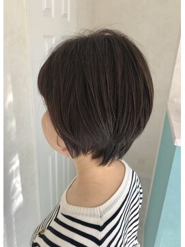 レオン(LEON) ショートボブ