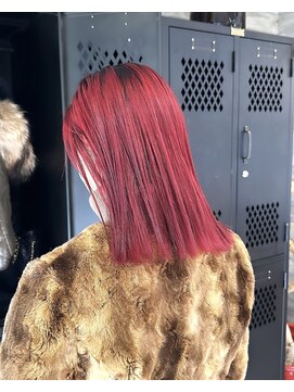 ヲタク(wotaku.) レッドカラー赤髪暖色カラーブリーチカラーデザインカラー