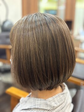 リベーヌプラス 絶壁解消/ひし形/くびれ/斜めバング/60代50代40代/ミセスヘア3C