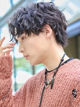 リップス レイ ギンザ(LIPPS Ray GINZA) 秋冬キービジュアル掲載！ヘリックスセンターパート！ツイスパ！