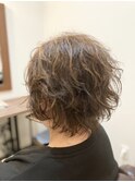 動きと立体感を同時に叶える！パーマ×ハイライト