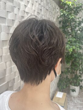 オリバー(ORiVER) ゆるめパーマ