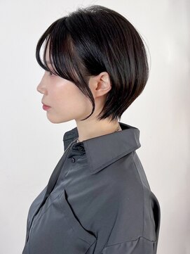 アイティー バイ アルバム 浦和店(IT by ALBUM) 似合わせカットフェザーショートメルティカラー_ba493931