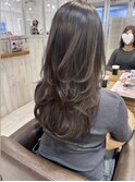 レイヤーカット/ロングレイヤー/ワンカールレイヤー/グレージュ