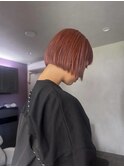 ピンクベージュ×ミニボブ