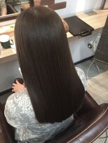 スローネ(THRONE)&nbsp;髪質改善酸性ストレートで艶髪／20代30代40代／新宿