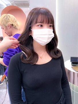 ロンド ブランシュ 錦糸町北口(Lond blanche) ★ 似合わせカット韓国 メルティカラーフェミニンロング