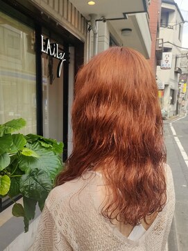 レイリー(LAiLy) オレンジカラー