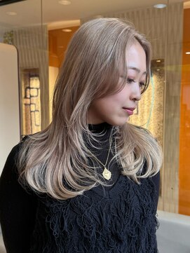 レクタ(recta) レイヤーカット ベージュカラー ハッシュカット