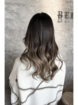 ビーストバイブランカ 刈谷三河安城(BEEst by BLANCA) グラデーションカラーで色っぽく