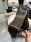 髪質改善矯正で叶うさらつやロングスタイル