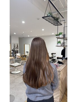 ヤテ(yate') ミルクティーベージュ