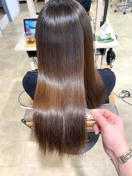 アンジュベイナハ (Ange Bay NAHA) 髪質改善艶髪ストレート+髪質強化トリートメント