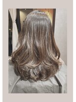 アルム(arum)&nbsp;ナチュラルに動く上品スタイル  /横浜/元町/白髪ぼかし/髪質改善