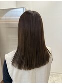 透明感オリーブベージュ暗髪イルミナカラー×小野ふゆり