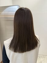 コース(co-th.) 透明感オリーブベージュ暗髪イルミナカラー×小野ふゆり