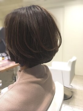 ヘアメイク ミッカ(HAIR MAKE MICCA) シンプルボブ　石原 ダイスケ