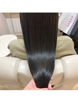 トゥーリ 二日市店(tuuli) 二日市　美容室　髪質改善　縮毛矯正　白髪　イルミナカラー