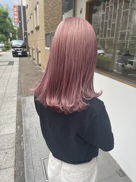 イル(iLu.) ピンクベージュ