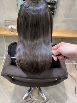 リアン 平塚(Lien) 髪質改善白髪染め・リタッチカラー[平塚駅/ケアブリーチ/ULTOWA]