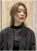 【 ミディアムウルフ ×  ブラウンベージュ 】 浅野美紀