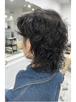 プラグ(Plug) メンズウルフパーマセンターパート眉カット炭酸泉マイクロバブル