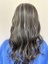 エレノア 梅田 大阪駅前第4ビル店(Eleanor)&nbsp;縮毛矯正×ハイライト