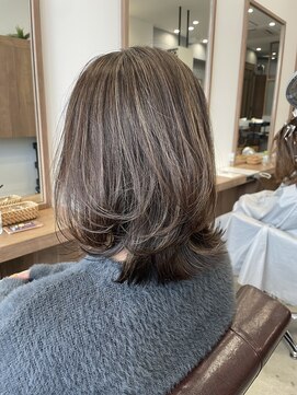 ピークス(PEAKS) ミディアムレイヤーくびれヘアレイヤーボブくびれミディ恵比寿