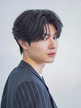 オーシャントーキョー 渋谷神南(OCEAN TOKYO) 毛流れセンターパート