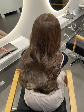 エメ 北千住店(Aimer) くすみベージュ