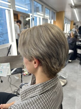 フリーラ 横浜(freera) シルバーベージュ