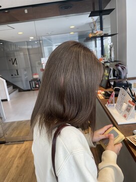 エヌプラス(N+) シアーベージュ　透明感ブラウンカラー