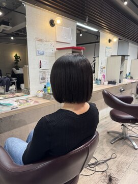 コワファーストナガサキシャンプーボーイ(COIFF1RST NAGASAKI SHAMPOO BOY) まるみボブ