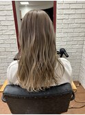 ロングベージュ