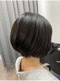 低めショートボブ