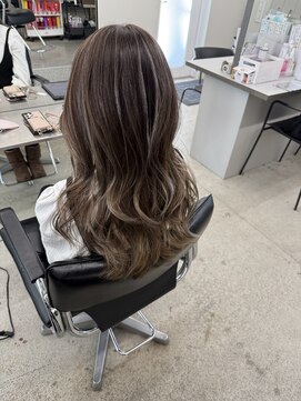 クレア 上大岡(CREA) ハイライトバレイヤージュダブルカラーケアブリーチ30代40代50代