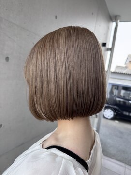 アチーブ ヘア デザイン(achieve hair design) ハイトーンダブルカラーミニボブ小顔ヘアニュアンスカラー